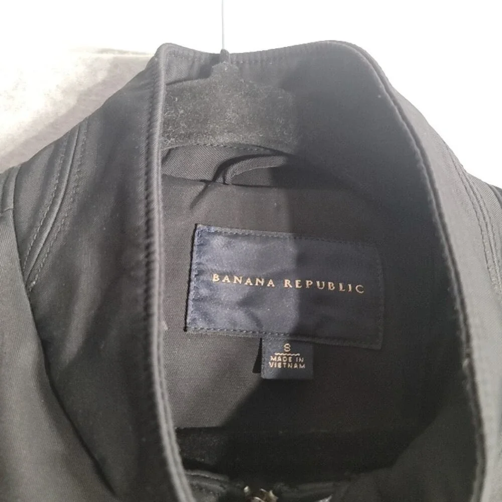 Banana Republic Black Bomber Jacket Small Lightweight Outwear Minimalist‎ Layer - Picture 5 of 12